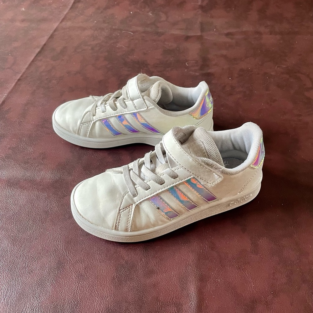 Adidas slip on shoe